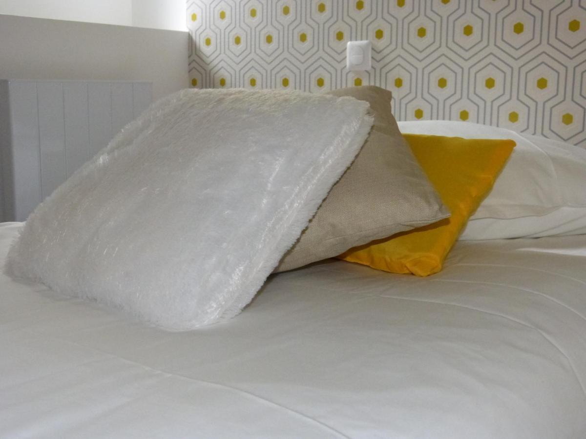 Le Manoir, Appartement Onyx เลอบูร์-เดอัวซ็อง ภายนอก รูปภาพ
